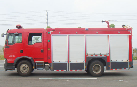 6噸泡沫消防車