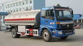 歐曼單橋油罐車圖片