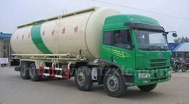 解放前四后八粉粒物料運(yùn)輸車(chē)圖片