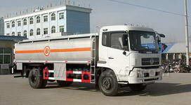 東風天錦化工液體運輸車圖片