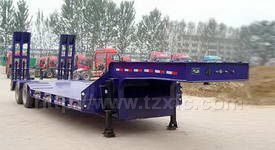 低平板半掛車圖片