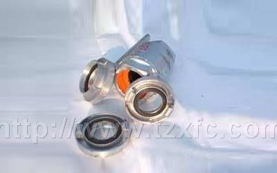 �������^